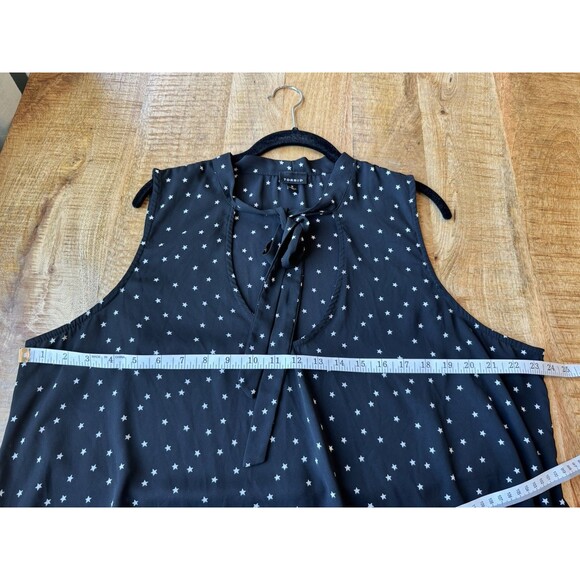 Torrid 2 Women's Sleeveless Black Star Print Pullover High Low Chiffon Duster 2X - Picture 7 of 8
